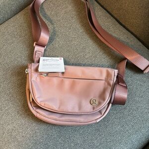 Brand new adorable lululemon satchel!